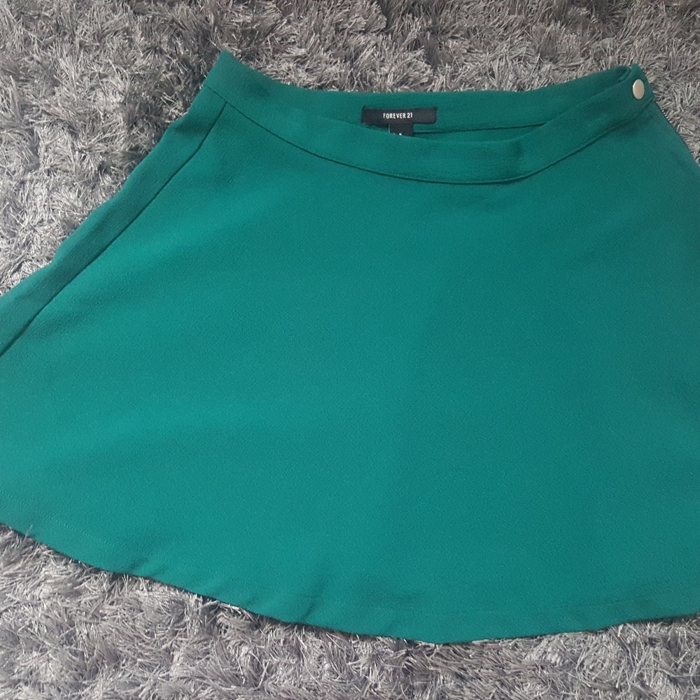 Emerald mini flare skater skirt